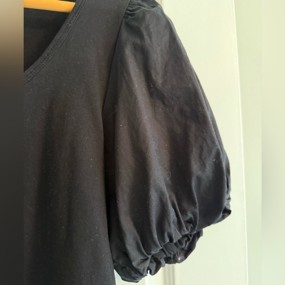 Old Navy Mixed Media Balloon Sleeve Black Top Size M - Picture 2 of 5